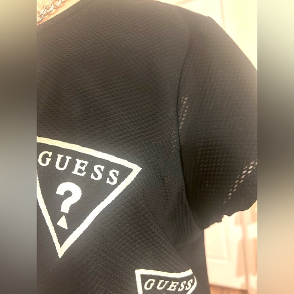 Guess Outfit: 2 PIECE:Top & Leggings - Picture 14 of 16